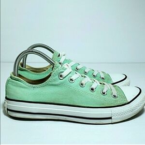 Converse Chuck Taylor Allstar Classic Sneakers